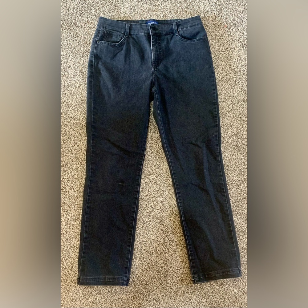 Bandolino Amy Black Straight Leg Jeans